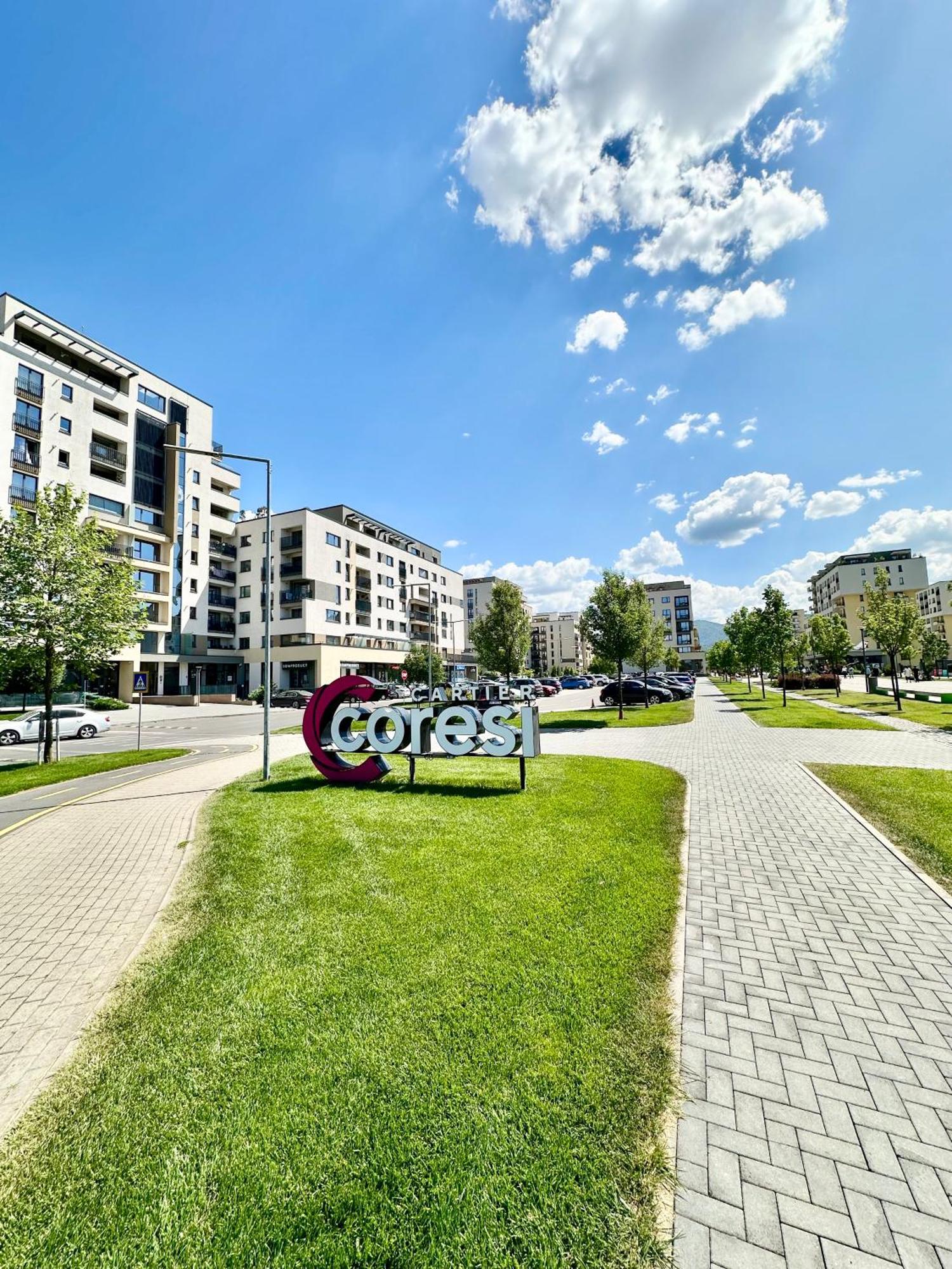 Kasper Coresi Mall - Rise Private Apartments & Suites Brasov Exterior photo
